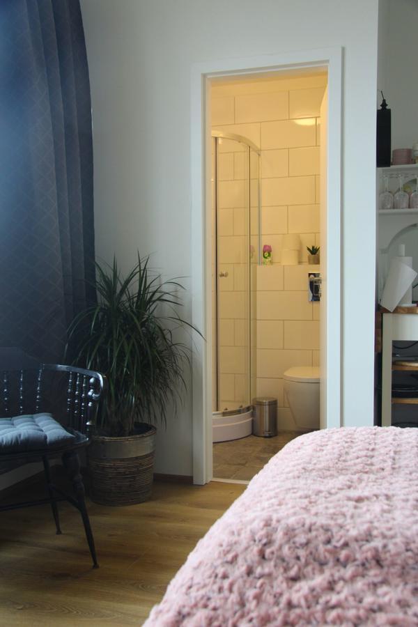 Private And Peaceful One Bedroom Apartments بورغارنيس المظهر الخارجي الصورة
